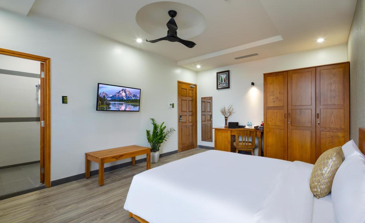 Lara Hotel Long Xuyên Dış mekan fotoğraf